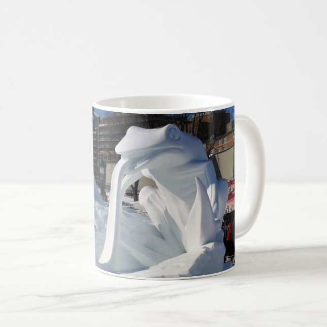 Mug Frog Snow Sculpture, Québec, Canada (Devant droit)
