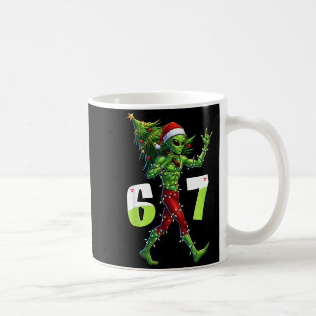 Mug Funny Christmas Alien Six Seven Meme 67 Santa Hat  (Droite)