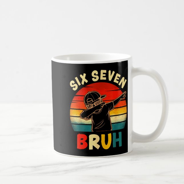 Mug Funny Dabbing Boy Six Seven Bruh 67 Meme 6 7 Slang (Droite)