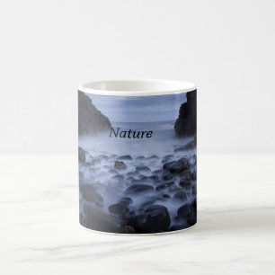 Mug Galets et rochers le long du Ocean Shoreline Coffe