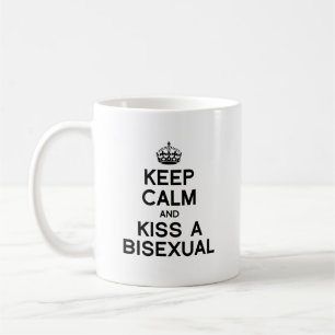 Mug GARDEZ VOTRE CALME ET EMBRASSEZ UN BISEXUEL -.png