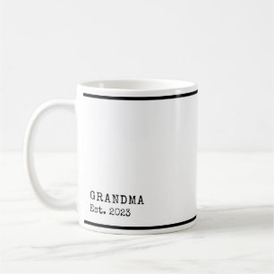 Mug Grandma Year Est Simple Noir et Blanc Machine à éc