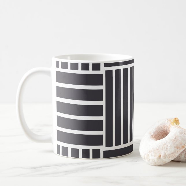 Mug Gray White Horizontal Vertical Stripes (Avec donut)