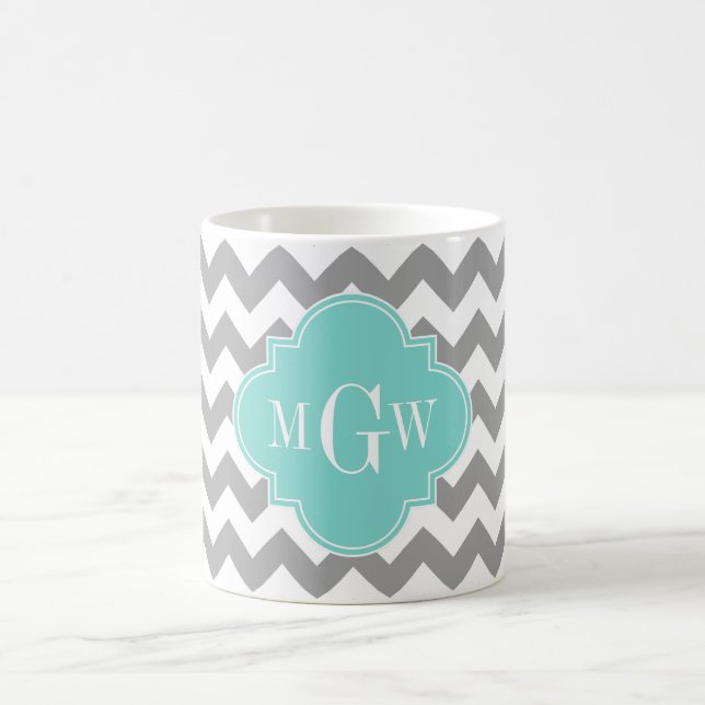 Mug Gris Blanc Chevron Aqua Quatrefeuille 3 Monogramme (Centre)
