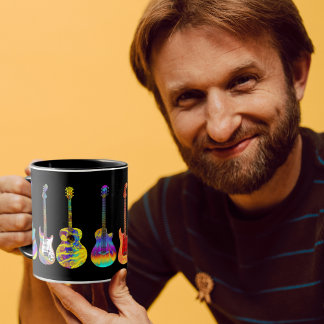 Mug Guitares colorées en noir