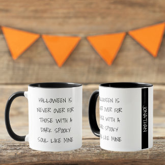 Mug Halloween noir drôle personnalisé n'est jamais ter
