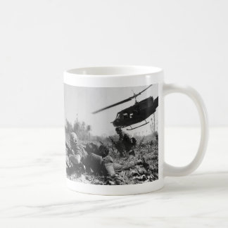 Mug Hélicoptère de l'UH-1D de Crandall principal dans