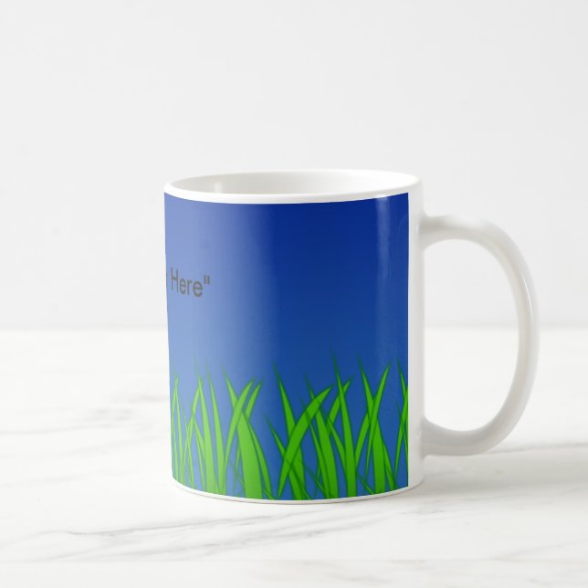 Mug Herbe verte contre le ciel bleu clair (Droite)