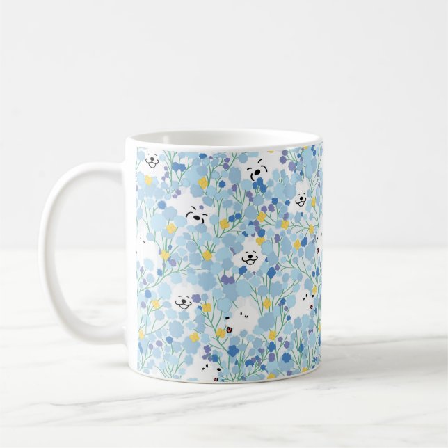Mug Heureux chien samoyé dans bleu floral jardin chien (Gauche)
