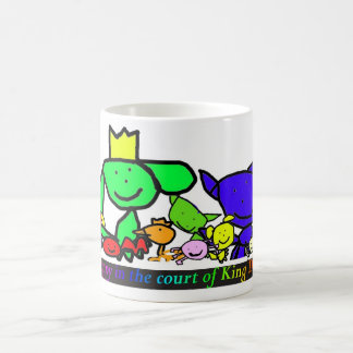 Mug Heureux dans la cour du Roi Dog