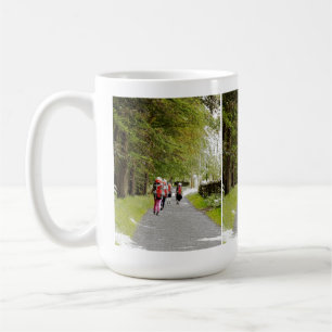 MUG HIKING