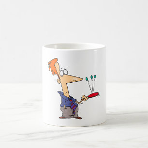Mug Homme faisant rebondir des balles sur une batte