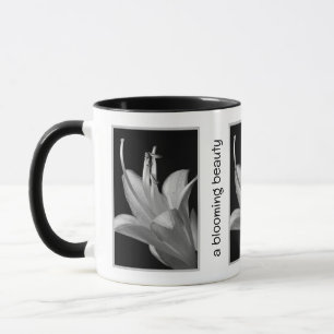 Mug Hosta Fleur Personnalisée en Noir et Blanc