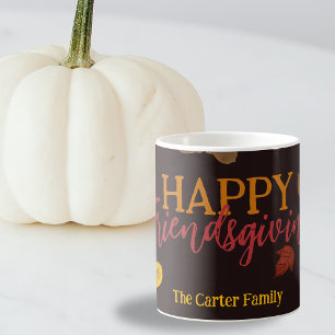 Mug Hôtesse de Friendsgiving aux feuilles d'automne ru