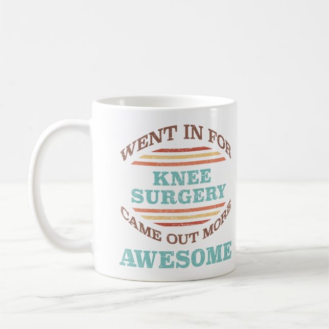 Mug Humour de récupération de chirurgie du genou (Gauche)