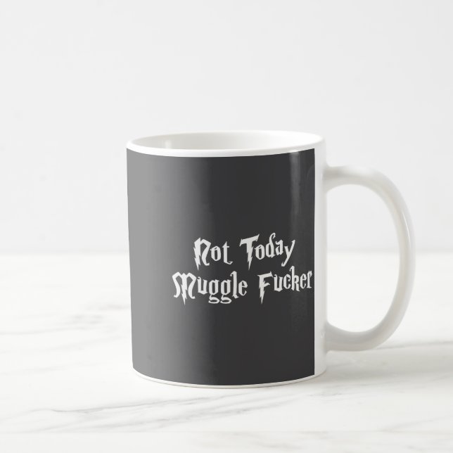 Mug I Know Things And Funny Film Quotes By Bezra Uni-a (Droite)