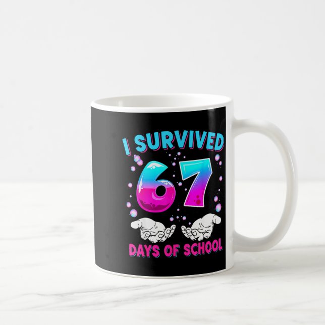 Mug I Survived 67 Days Of School Funny Meme Teacher St (Droite)