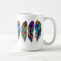 Illustration des plumes tribales des couleurs vive