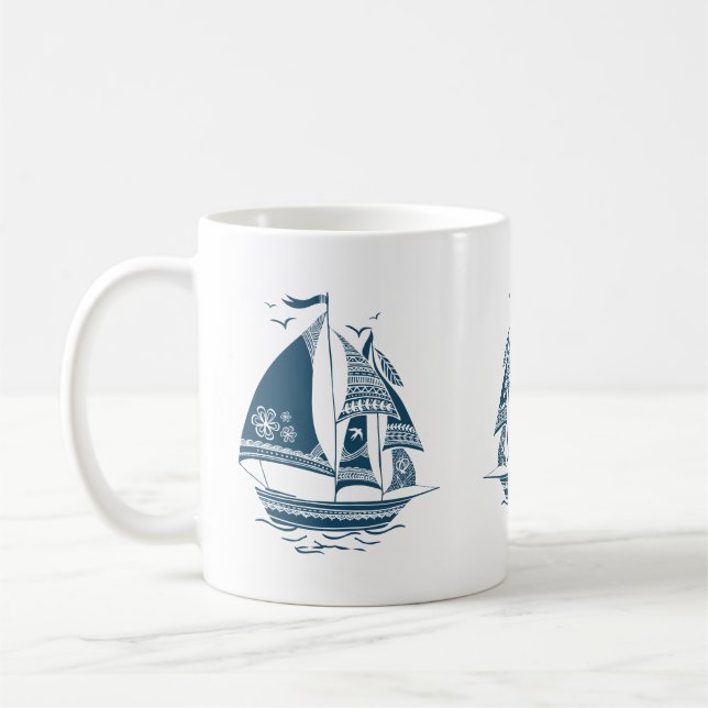 Mug Illustration d'un bateau tribal nautique (Gauche)