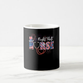 Mug Infirmière de nuit du 4 juillet Cœur d'amour Steth