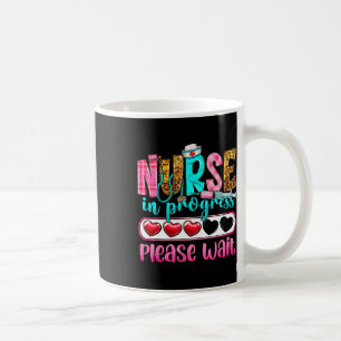 Mug Infirmière En Cours S'Il Vous Plaît Attendre École