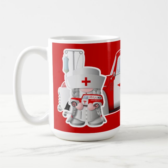 Mug Infirmière Gnome avec Petit Camion d'Infirmière Ro (Gauche)