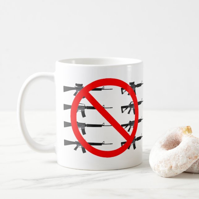 Mug Interdire les fusils d'assaut (Avec donut)