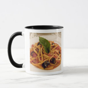 Mug Italie, Positano. Plaque de pâtes et aubergines.