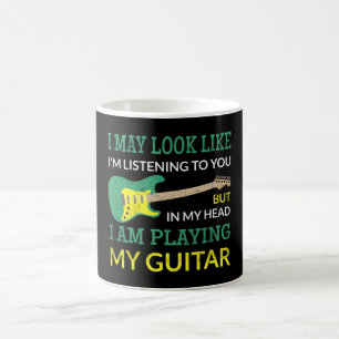 Mug J'ai peut-être l'air d'écouter mais dans ma têt