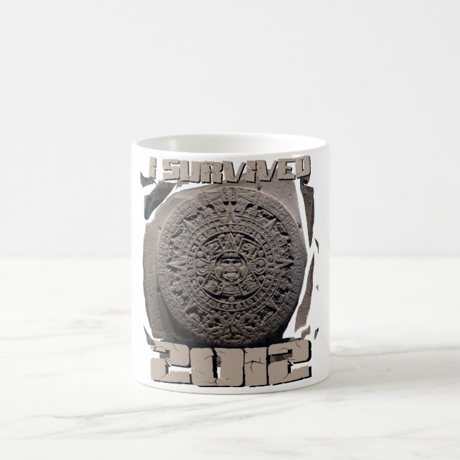 MUG J'AI SURVÉCU À 2012 (Centre)