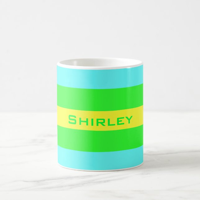 Mug Jaune, Vert, Bleu, Grandes Tunes de Shirley Taylor (Centre)