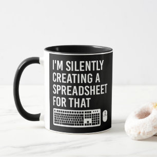 Mug Je crée silencieusement un actuaire de feuille de 