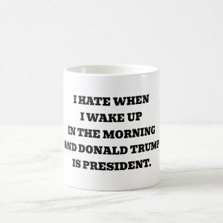Mug Je déteste quand. Je me réveille