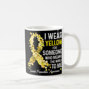 Mug Je Porte Du Jaune À Quelqu'Un Qui Manque De Préven