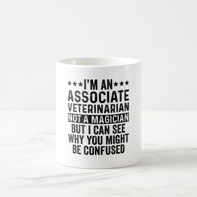 Mug Je suis un Vétérinaire Associé Pas un Magicien Drô (Centre)