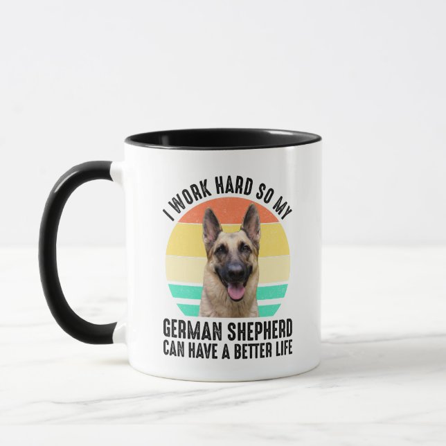 Mug Je Travaille Dur Donc Mon Berger Allemand (Gauche)