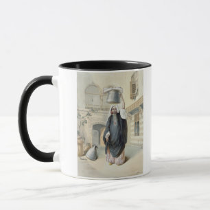 Mug Jeune fille arabe retournant du hammam au Caire