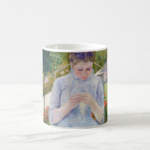 Mug Jeune Fille dans un jardin, Mary Cassatt