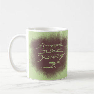 Mug Jitter Juice Junkie - café art sur le vert.