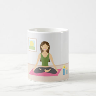 Mug Jolie Fille Faisant du Yoga Dans une Jolie Pièce