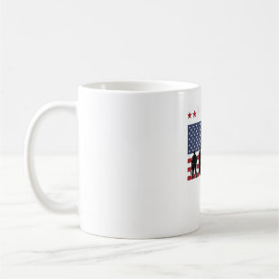 Mug Joyeuse fête des vétérans Drapeau Silhouette Vecto