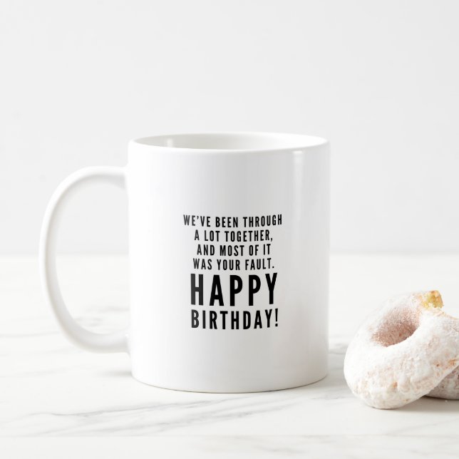Mug Joyeux anniversaire sarcastique pour meilleur ami (Avec donut)