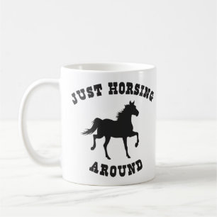 Mug Juste Horsing autour de cheval