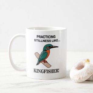 Mug Kingfisher Pratiquant La Sticité Comme Kingfisher