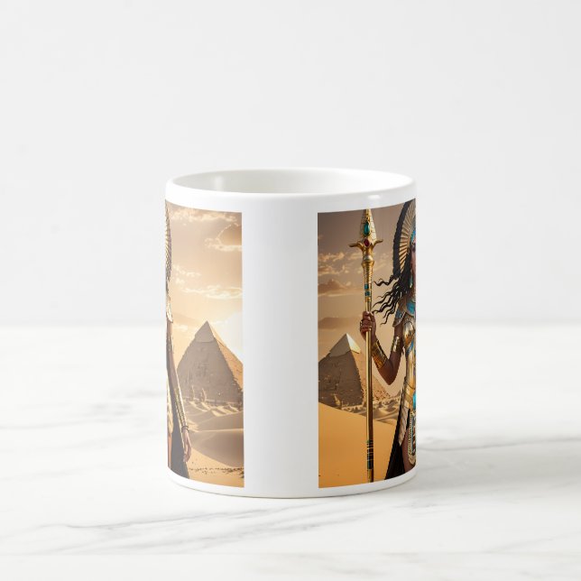 Mug La déesse guerrière égyptienne des sables (Centre)