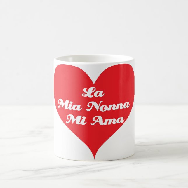 Mug La grand-maman m'aime (l'Italien) (Centre)