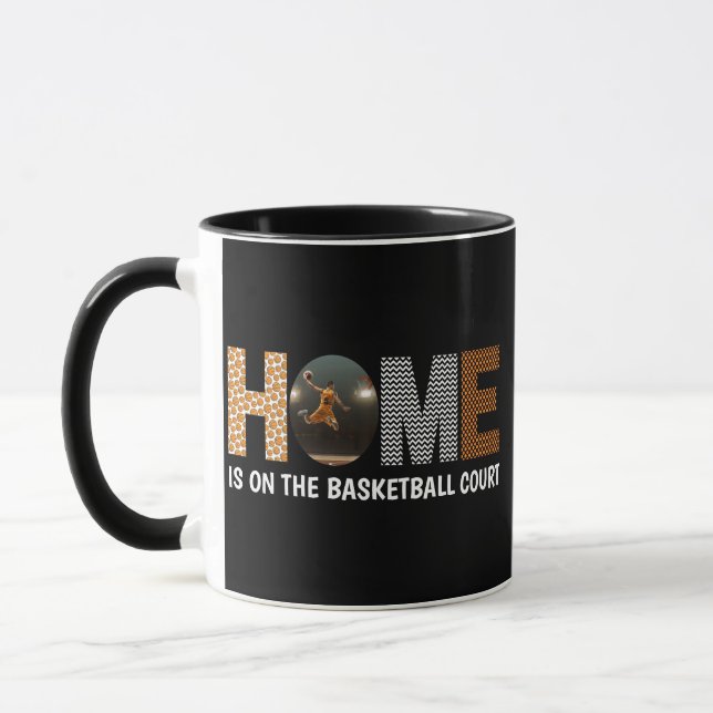 Mug La Maison Est Sur Le Basketball Court (Gauche)