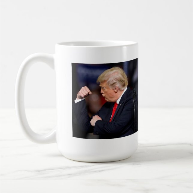 Mug La paix par la force Trump (Gauche)