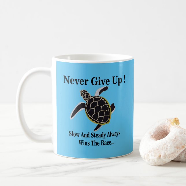 Mug La tortue de mer n'abandonne jamais (Avec donut)