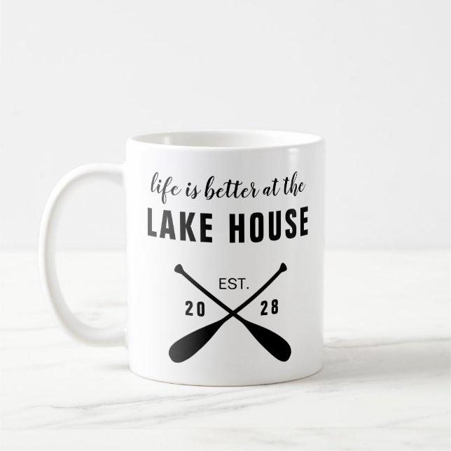 Mug La Vie Est Mieux À Lake House Paddles (Gauche)